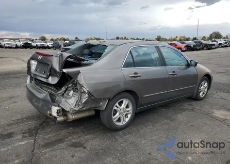2006 Honda Accord Ex z USA, uszkodzony, nr VIN 1HGCM56896A159745